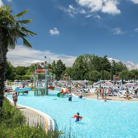 Albatross Mobile Homes On Cisano & San Vito S. P. A. 4* Bardolino