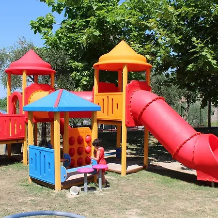 营地 Albatross Mobile Homes On Cisano & San Vito S. P. A.